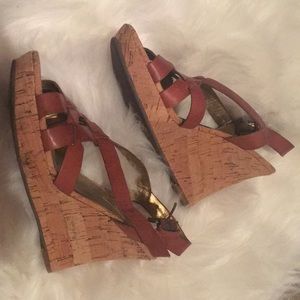 GUESS cork wedges